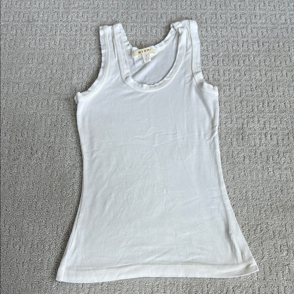 Women's Tank Tops Bundle - Picture 4 of 9
